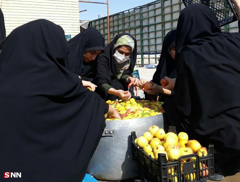 میرجاوه؛ دروازه ورود شعیان پاکستان برای سفر به کربلا/ وقتی زوار پاکستانی در میرجاوه با استقبال دانشجویان مواجه میشوند میرجاوه؛ دروازه ورود شعیان پاکستان برای سفر به کربلا/ وقتی زوار پاکستانی در میرجاوه با استقبال دانشجویان مواجه میشوند