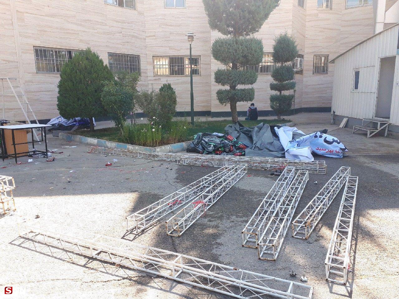 اسپیسهای نمایشگاه محرم بسیج دانشجویی دانشگاه صنعتی ارومیه بدون هماهنگی باز شد/ معاونت اداری و پشتیبانی دانشگاه باید جوابگو باشد اسپیسهای نمایشگاه محرم بسیج دانشجویی دانشگاه صنعتی ارومیه بدون هماهنگی باز شد/ معاونت اداری و پشتیبانی دانشگاه باید جوابگو باشد