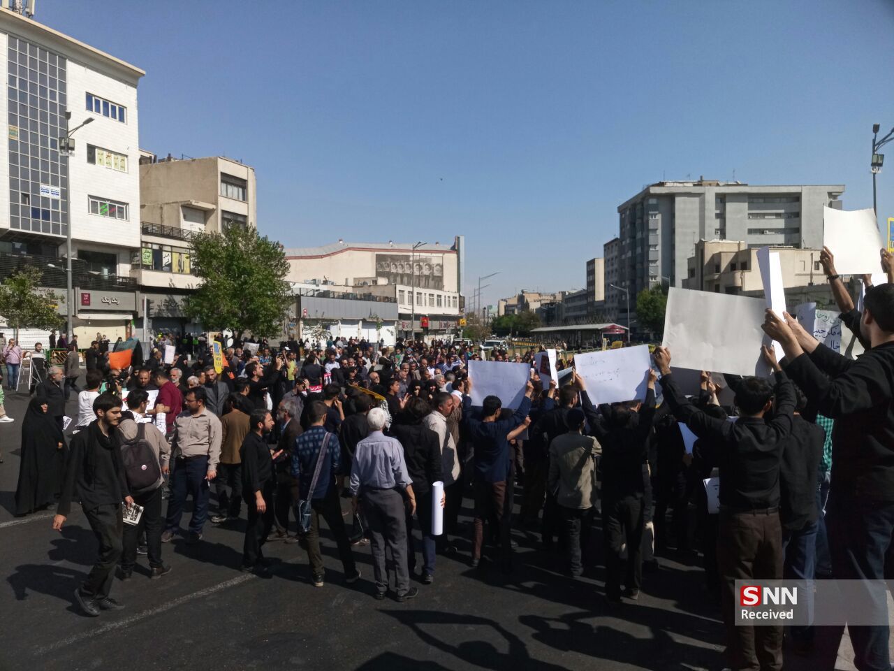 دانشجویان در اعتراض به تصویب لوایح FATF تجمع کردند دانشجویان در اعتراض به تصویب لوایح FATF تجمع کردند