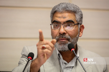 صمصامی: بزرگترین مشکل اقتصاد نقدینگی در بازار است/ قاچاق را آزاد گذاشتند، میگویند چرا قیمتها بالا می رود!