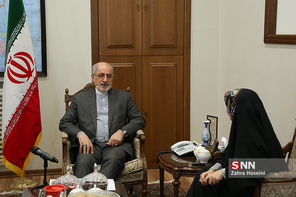 انصاری: آمریکایی ها امروز در صحنه بین المللی در حال خفت گیری هستند / ماجرای استعفای دومین رئیساینستکس چیست؟/ برای انصاری: آمریکایی ها امروز در صحنه بین المللی در حال خفت گیری هستند / ماجرای استعفای دومین رئیساینستکس چیست؟/ برای