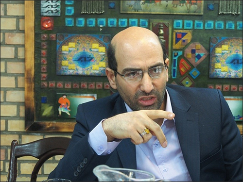 اراضی ملی که عشرتکده ثروتمندان شد / ابوترابی: زمینهای روستاها را تصرف و چندین بار دادوستد میکنند اراضی ملی که عشرتکده ثروتمندان شد / ابوترابی: زمینهای روستاها را تصرف و چندین بار دادوستد میکنند