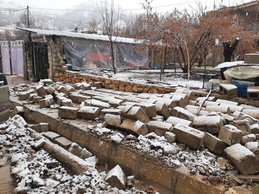 برنامههای جهادگران برای کاهش آسیبهای روحی در مناطق زلزلهزده سیسخت