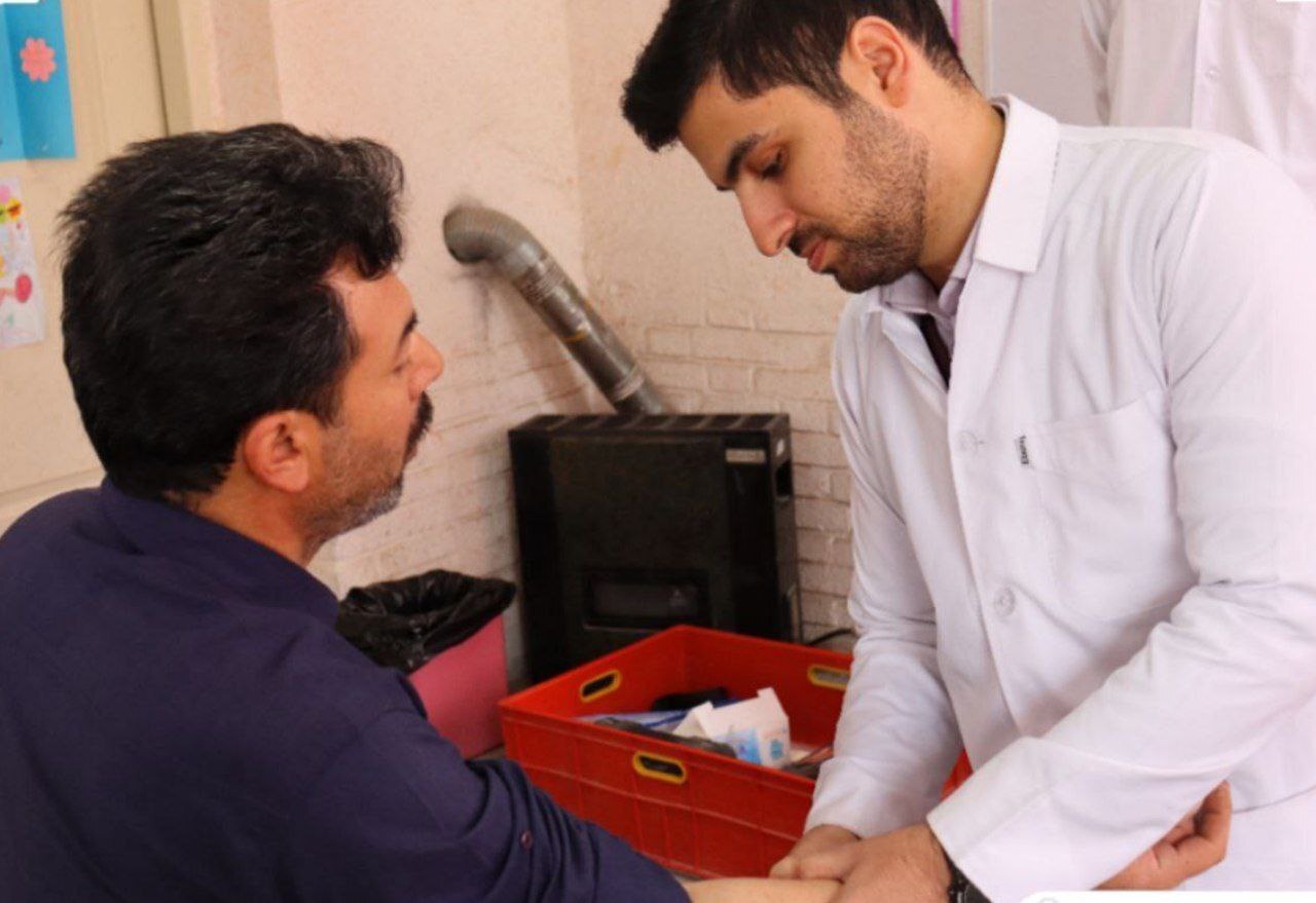 ۱۰۴۷ مورد خدمت جهادگران دانشگاه علوم پزشکی مشهد در حاشیه شهر مشهد