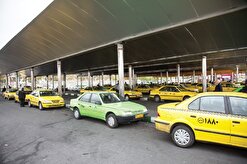 افزایش خودسرانه کرایه تاکسی‌ها در ماه پایانی سال/ عیدی تاکسیرانی به رانندگان از جیب مردم!