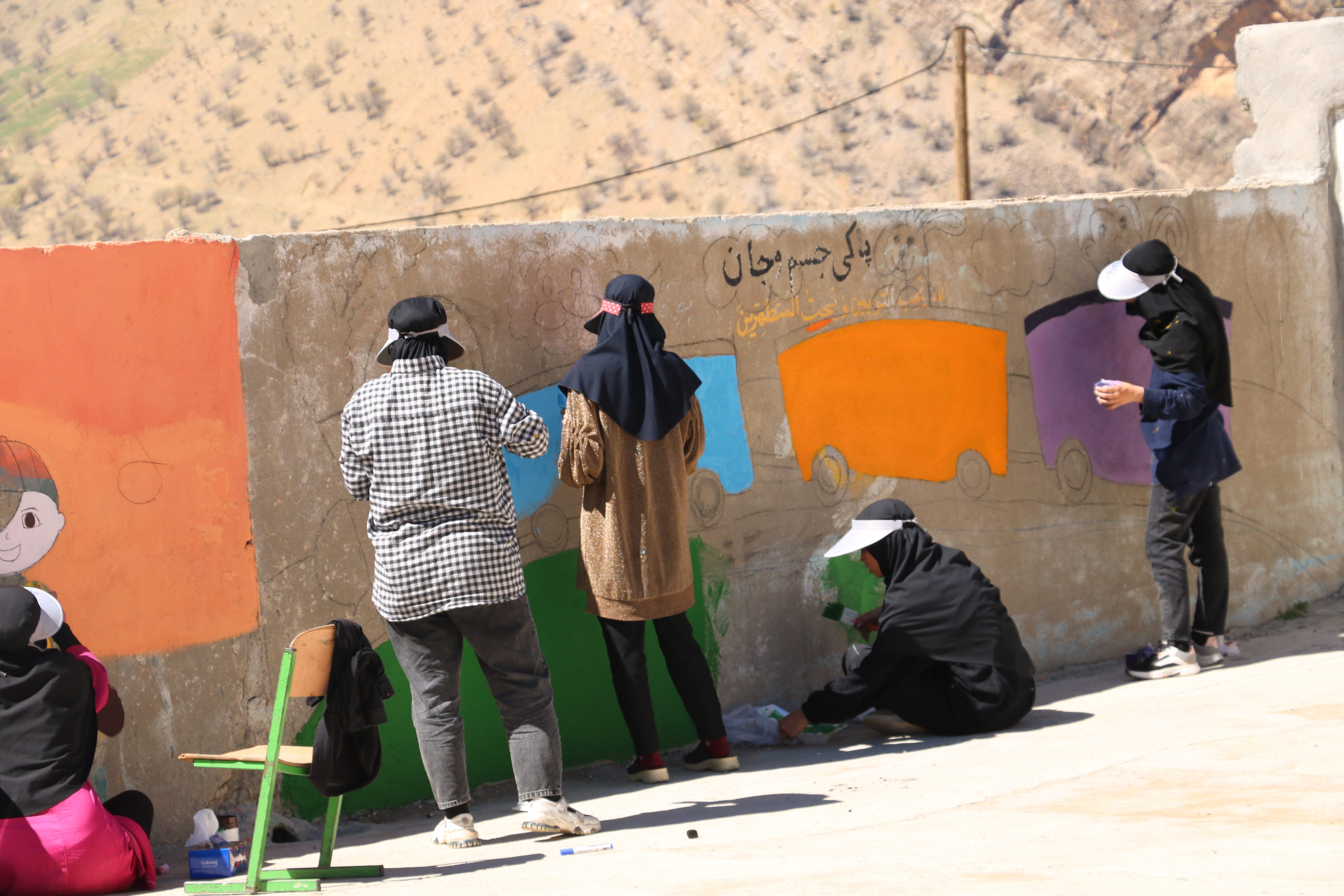 مشارکت و تعامل مردم با گروه‌های جهادی برای سازندگی مناطق محروم/ اعزام نیروهای جهادی دانشجو از 15 تیر تا اواخر شهریور ماه + عکس و فیلم//منتشر نشود