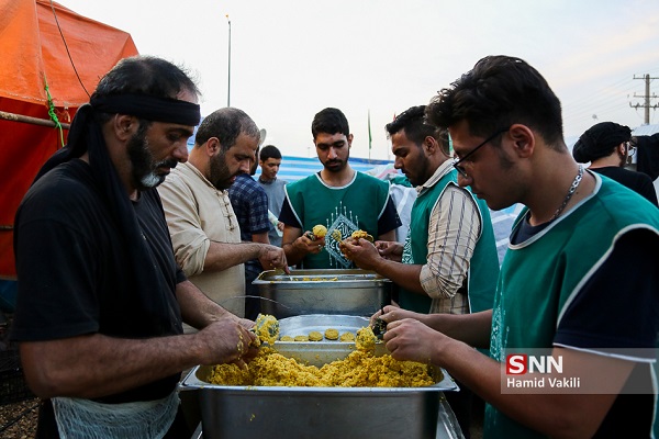 //جزئیات خدمت رسانی موکب های دانشجویی ایلام به زائران حسینی در مرز مهران / 20 مهرماه فعالیت رسمی موکب ها آغاز می شود