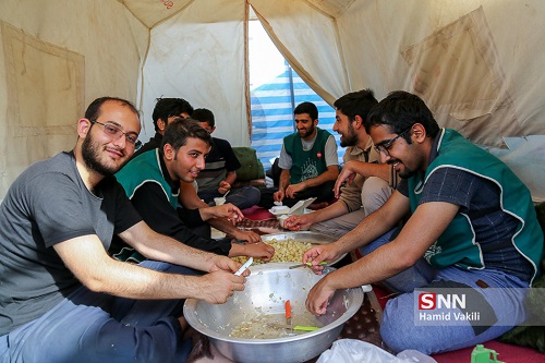 //جزئیات خدمت رسانی موکب‌های دانشجویی ایلام به زائران حسینی در مرز مهران / ۲۰ مهرماه فعالیت رسمی موکب‌ها آغاز می‌شود