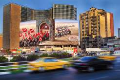 دیوارنگاره میدان ولیعصر (عج) رنگ و بوی اربعین حسینی گرفت