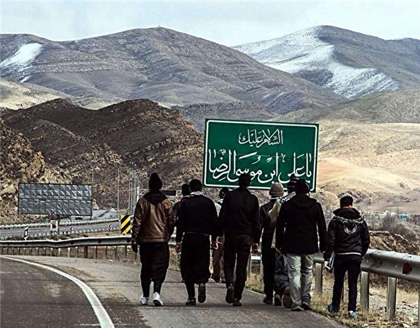 کاروان زائران پیاده به مشهدالرضا (ع) مشرف شدند؛ عبور تعداد زائران از مرز ۲۰۰ هزار نفر