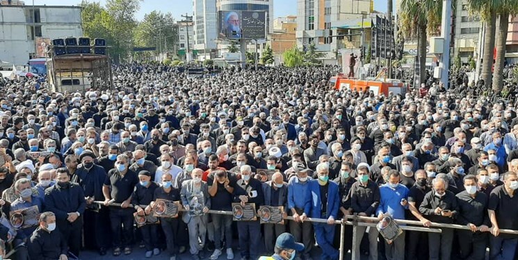 آغاز مراسم تشییع پیکر علامه حسن‌زاده آملی از میدان ۱۷ شهریور آمل