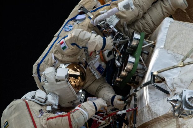 نخستین زن اروپایی در فضا پیاده روی کرد نخستین زن اروپایی در فضا پیاده روی کرد