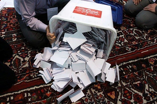 آخرین آمار از منتخبین مجلس شورای اسلامی / ذوالنور و شمس‌الدین حسینی به بهارستان راه یافتند؛ نوبخت رای نیاورد