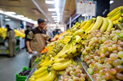 قیمت انواع میوه در میادین و بازار‌های میوه و تره بار در آستانه سال نو اعلام شد