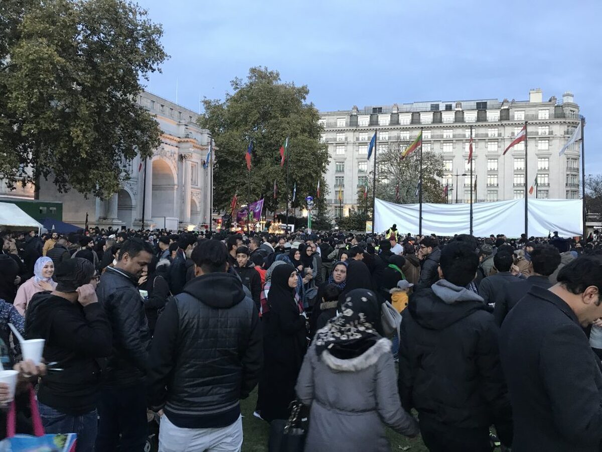 راهپیمایی پرشور جوانان شیعه به مناسبت اربعین حسینی در لندن