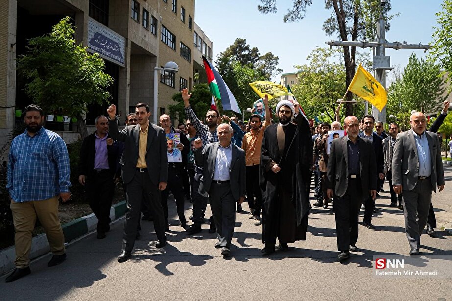 تجمع دانشگاهیان دانشگاه امیرکبیر در حمایت از پاسخ مقتدرانه سپاه به رژیم صهیونیستی