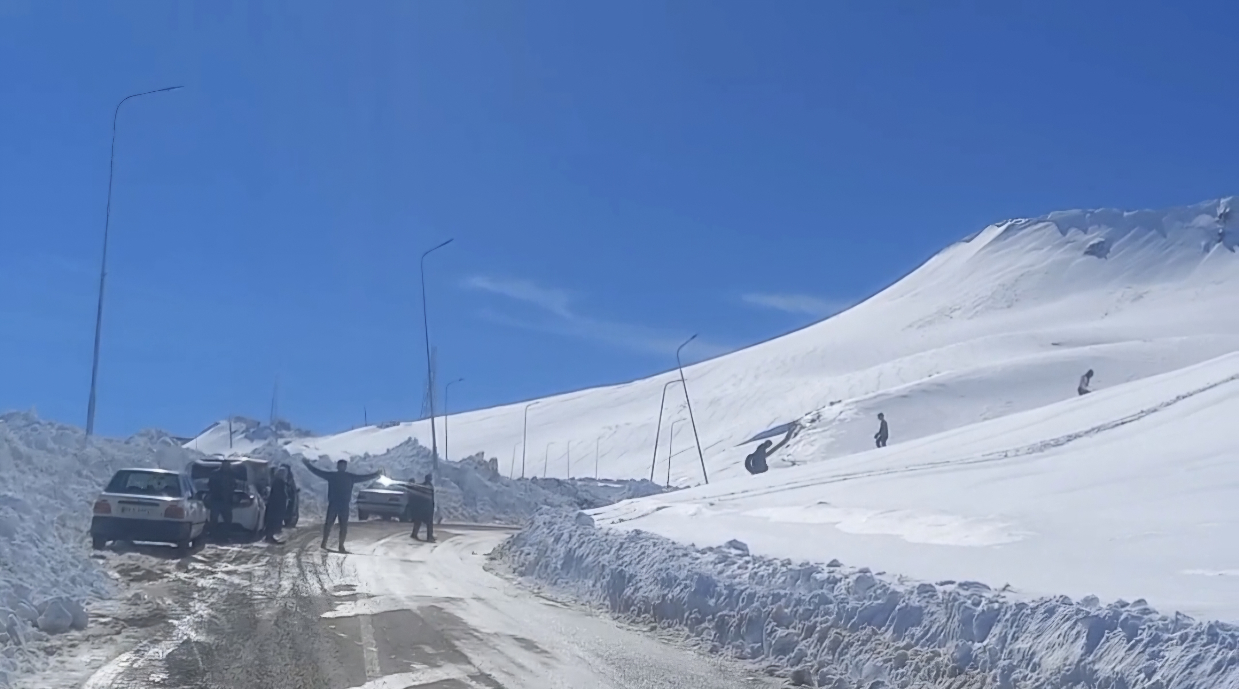 گردنه چری بازگشایی شد + فیلم