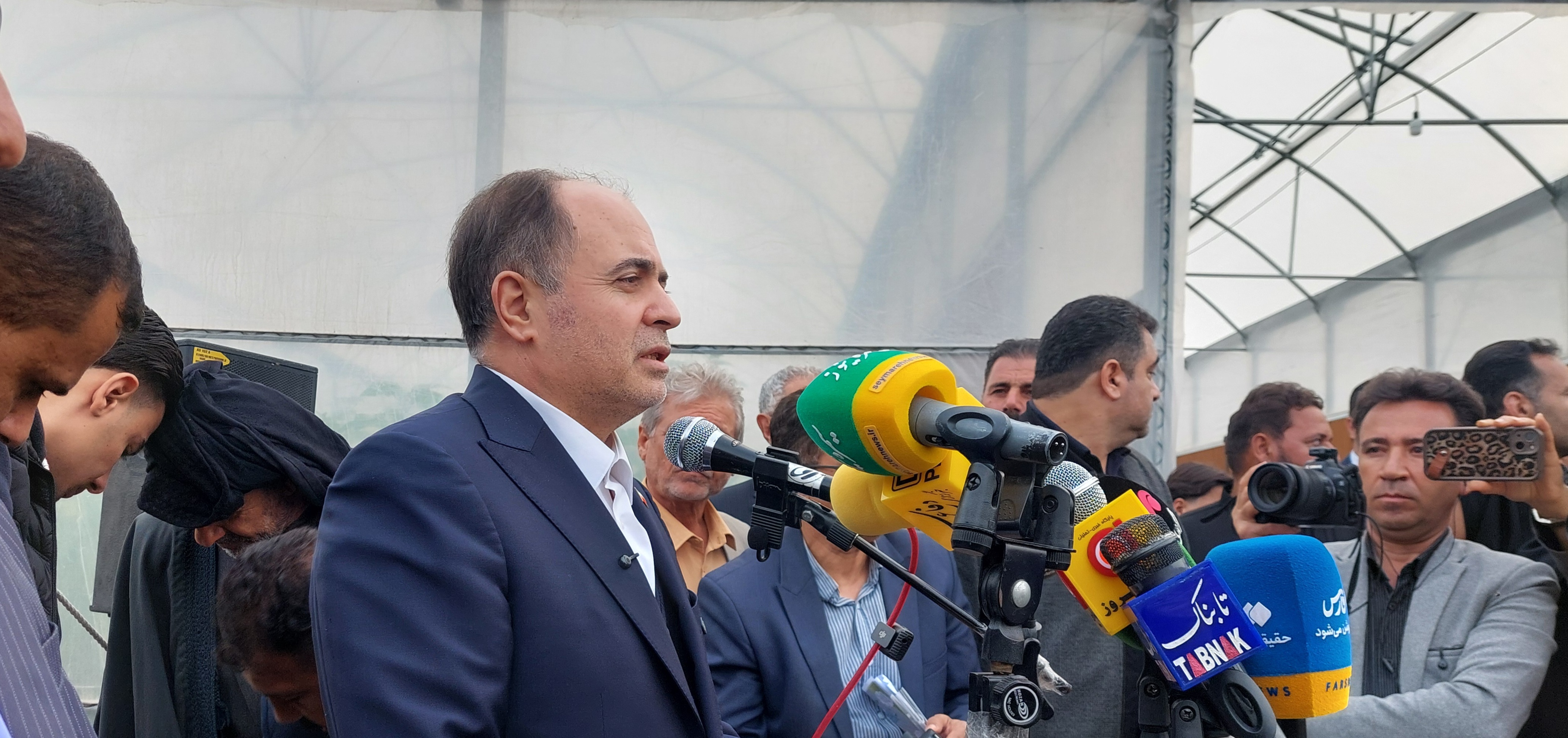 گلخانهها راه نجات کشاورزی در شرایط کمآبی هستند